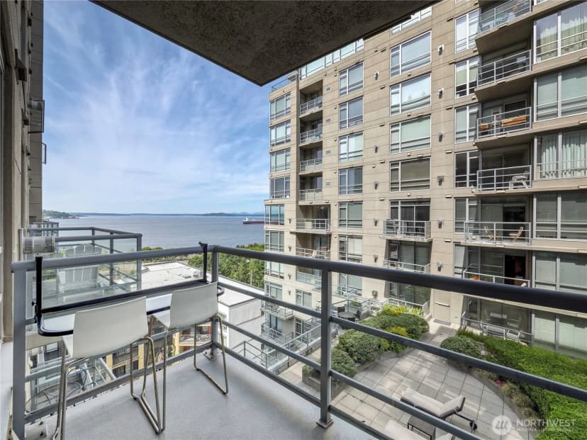 Property photo for 2929 1st Ave #816, Seattle photo 14
