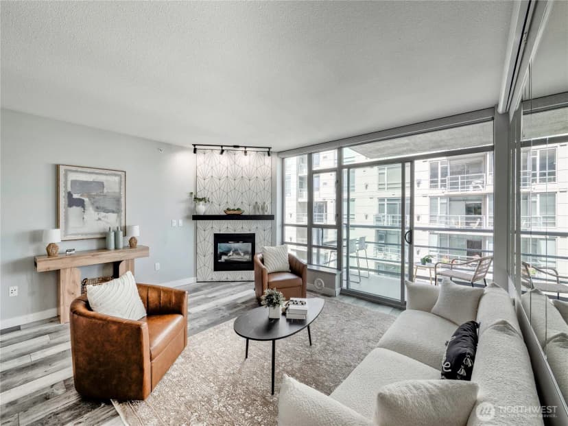 Property photo for 2929 1st Ave #816, Seattle photo 11