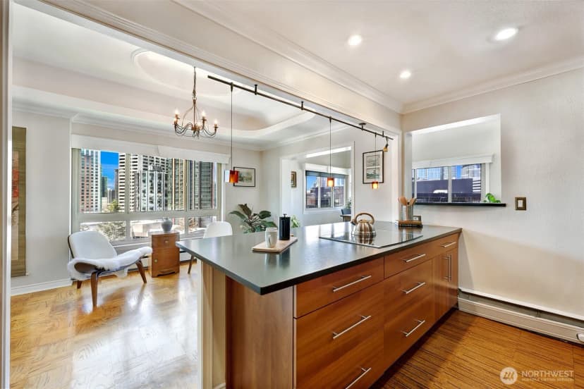 Property photo for 1400 Hubbell Place #ph110, Seattle photo 17