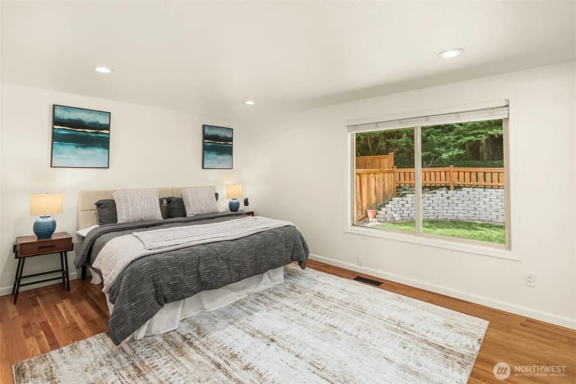 Property photo for 10922 80th Place Ne, Kirkland photo 18