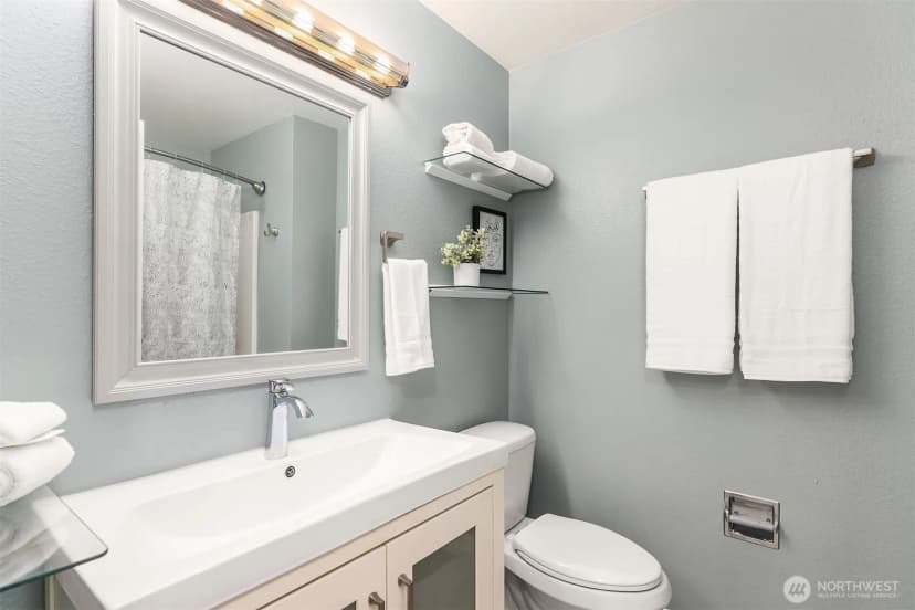 Property photo for 10922 80th Place Ne, Kirkland photo 24