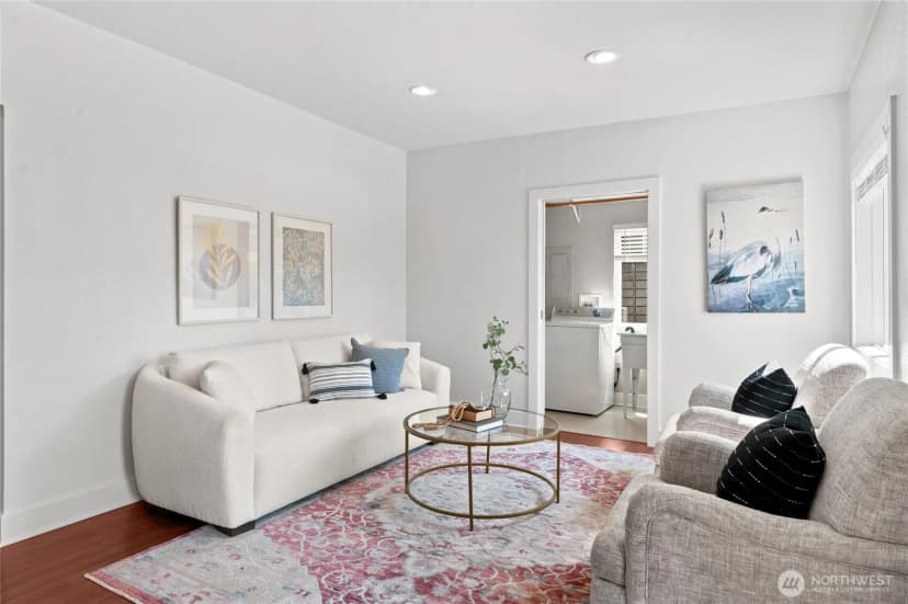 Property photo for 3015 Walnut Avenue Sw, Seattle photo 23