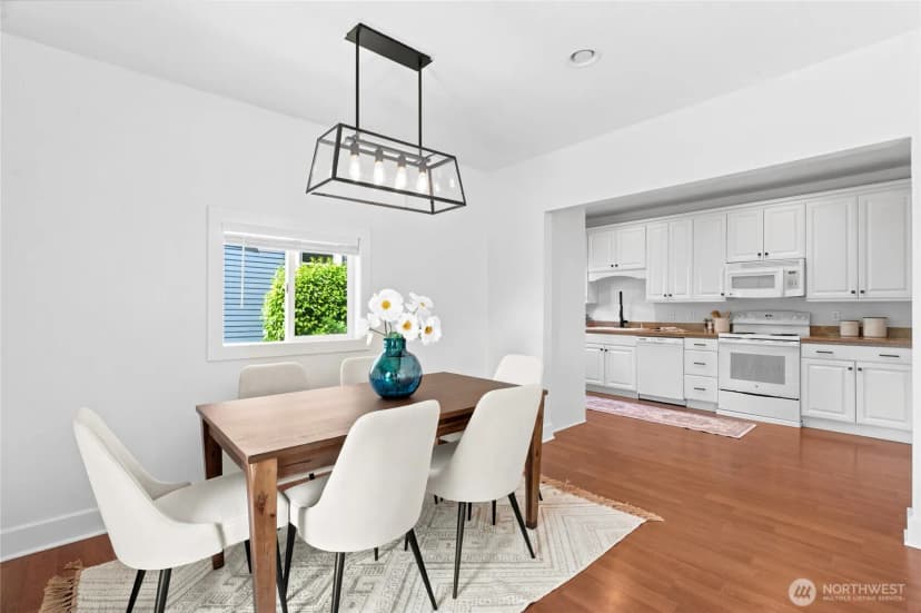 Property photo for 3015 Walnut Avenue Sw, Seattle photo 21