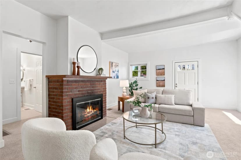 Property photo for 3015 Walnut Avenue Sw, Seattle photo 9
