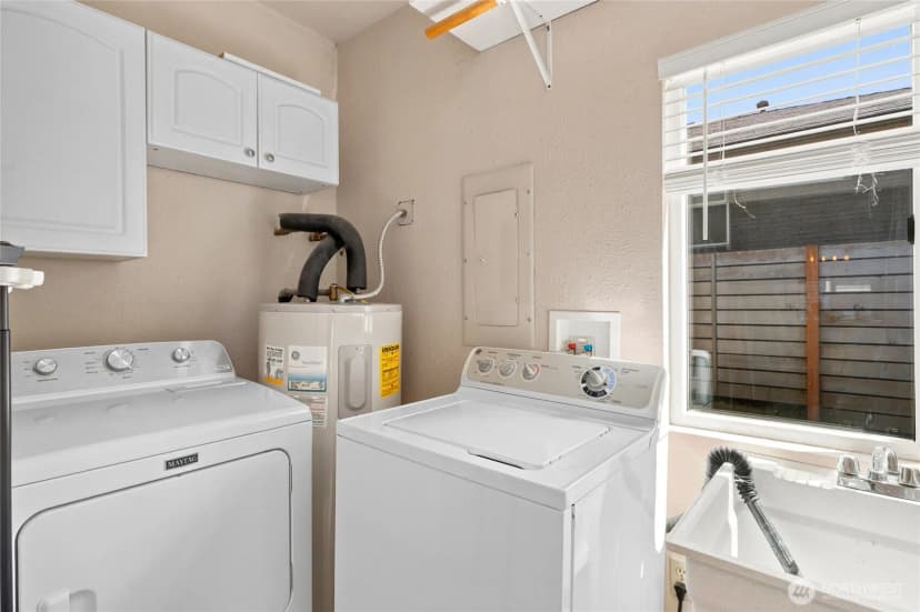Property photo for 3015 Walnut Avenue Sw, Seattle photo 27