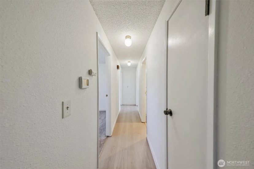 Property photo for 17109 20th Avenue E, Spanaway photo 6