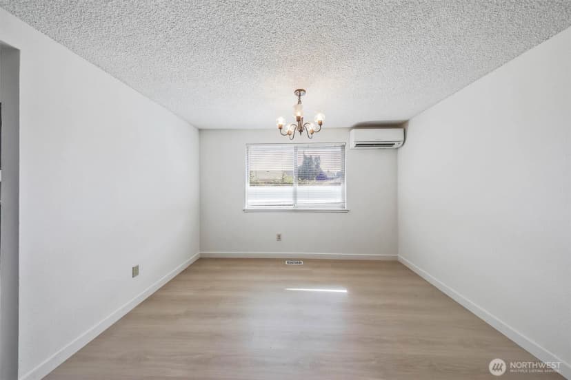 Property photo for 17109 20th Avenue E, Spanaway photo 15