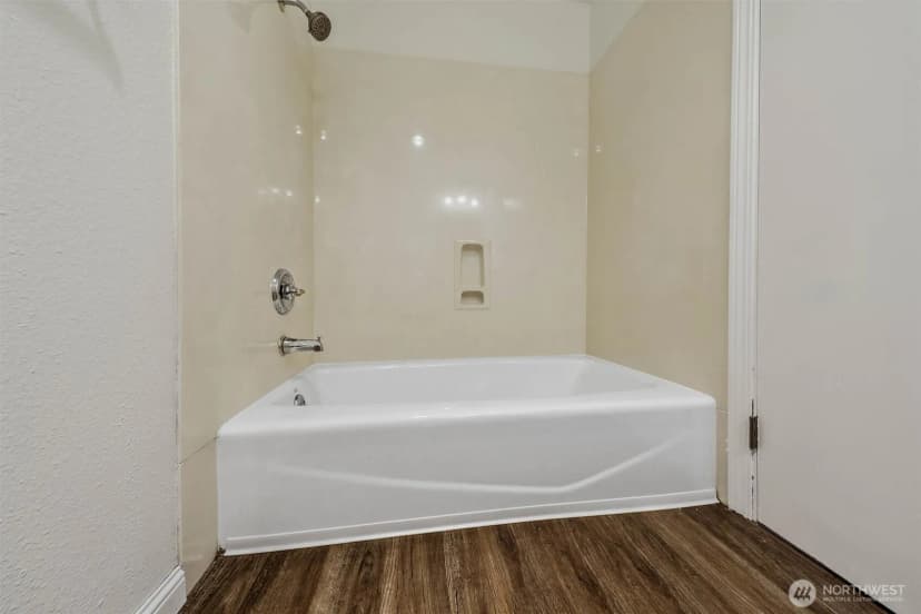 Property photo for 17109 20th Avenue E, Spanaway photo 32