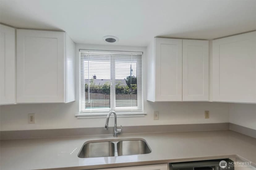 Property photo for 17109 20th Avenue E, Spanaway photo 18