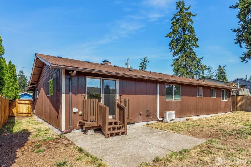 Property photo for 17109 20th Avenue E, Spanaway photo 38