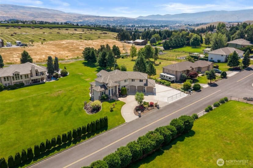 Property photo for 3675 Westridge Place, Wenatchee photo 37