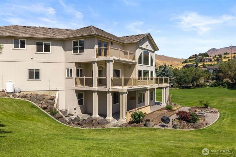 Property photo for 3675 Westridge Place, Wenatchee photo 34