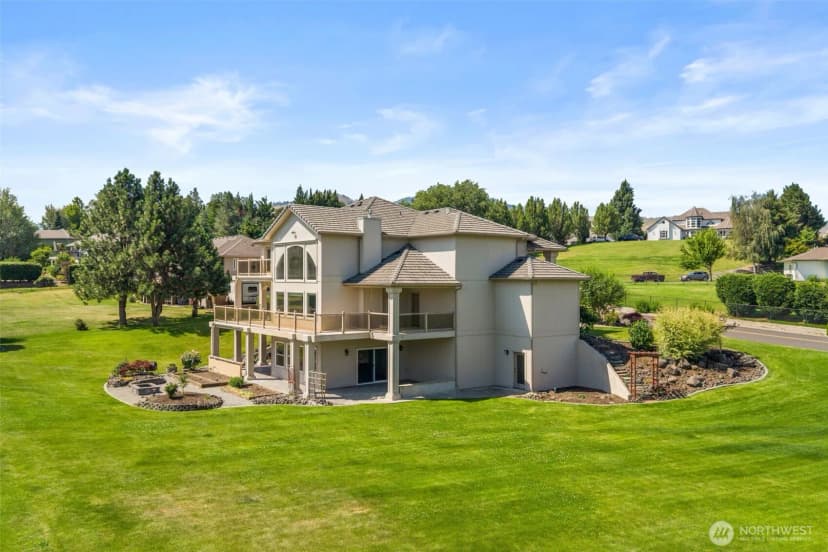 Property photo for 3675 Westridge Place, Wenatchee photo 36