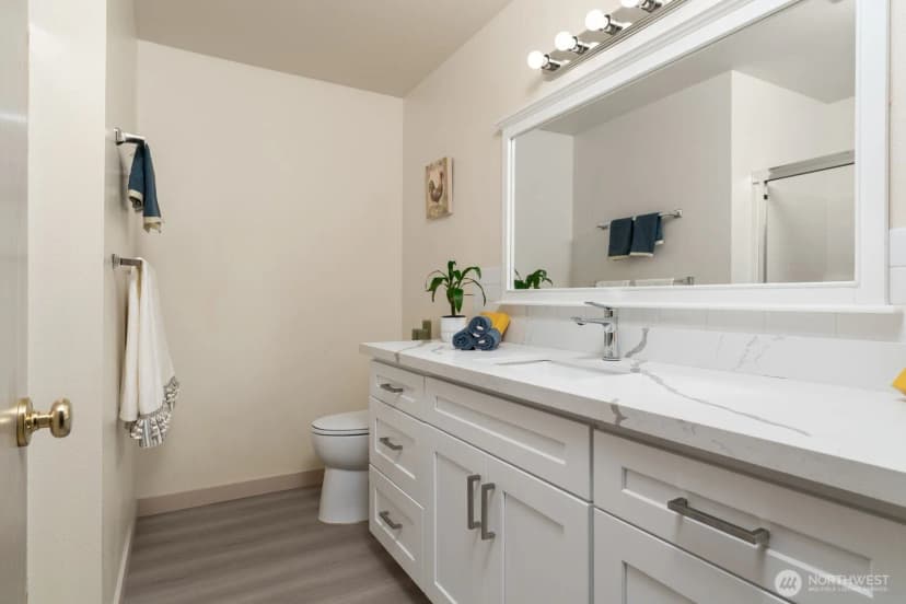 Property photo for 1001 W Casino Road #g303, Everett photo 25
