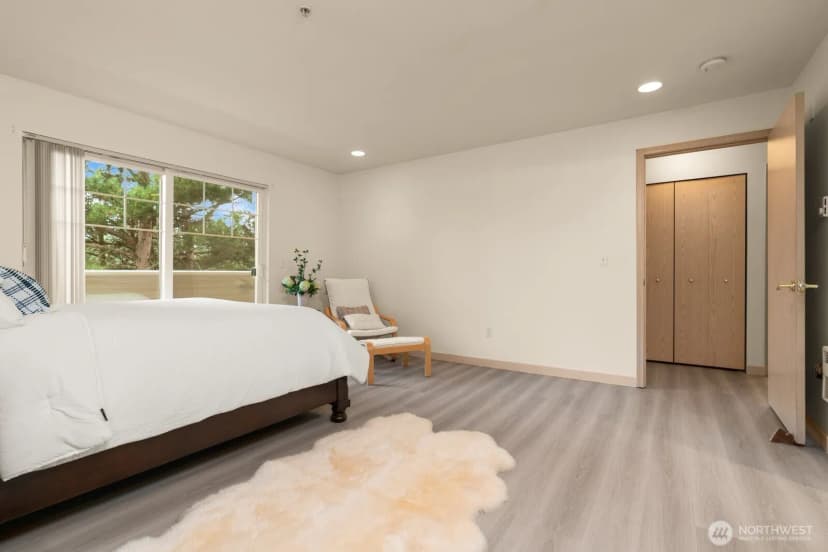 Property photo for 1001 W Casino Road #g303, Everett photo 29