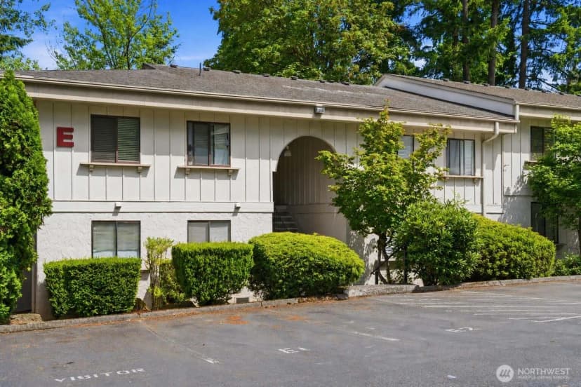 Property photo for 12726 Ne 116th St #e9, Kirkland photo 21