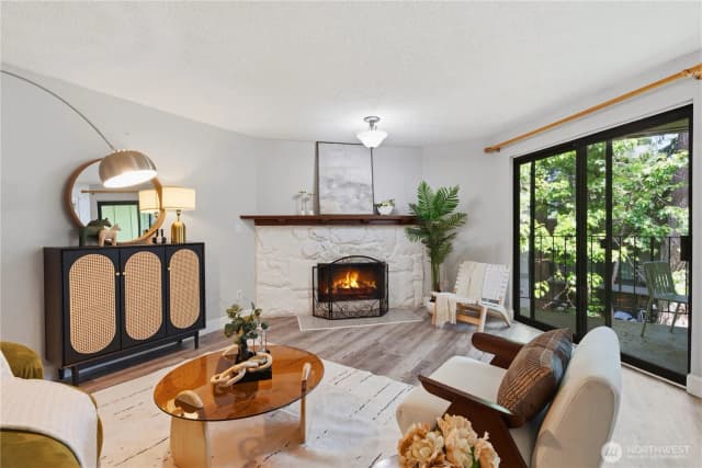 Property photo for 12726 Ne 116th St #e9, Kirkland photo 2