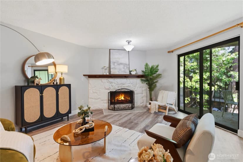 Property photo for 12726 Ne 116th St #e9, Kirkland photo 2