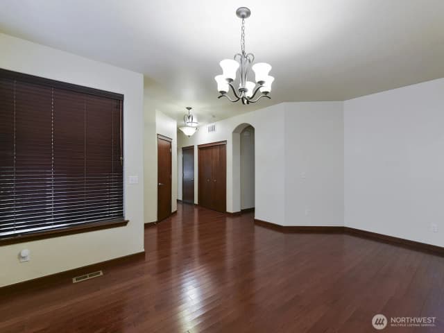 Property photo for 4649 Helena Avenue Se, Lacey photo 3