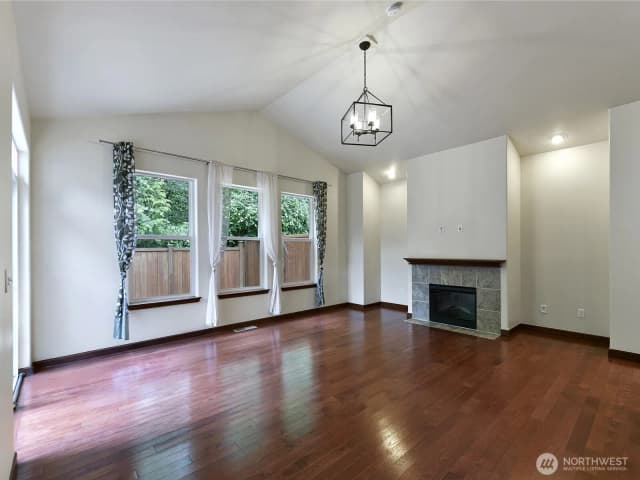 Property photo for 4649 Helena Avenue Se, Lacey photo 5