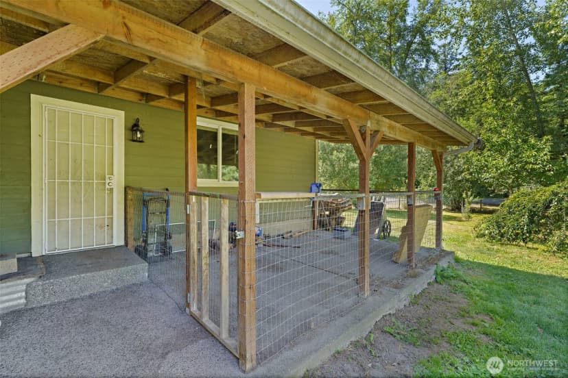 Property photo for 12305 523rd Street E, Eatonville photo 29