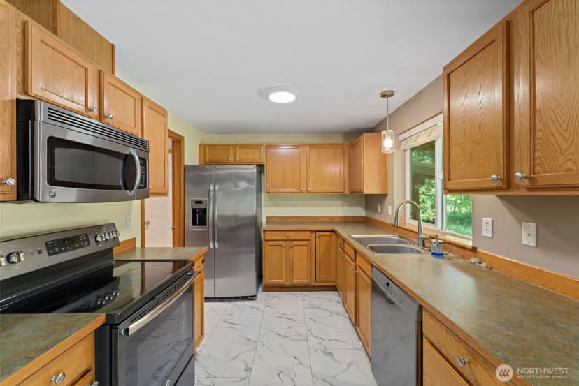 Property photo for 12305 523rd Street E, Eatonville photo 10
