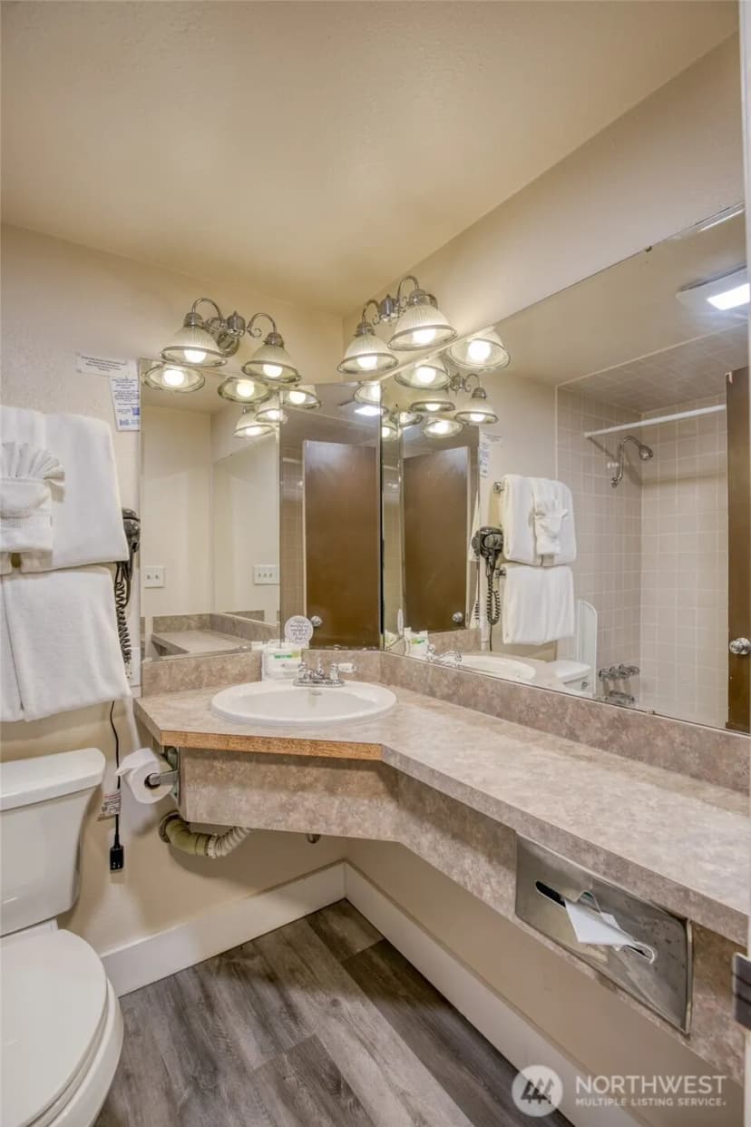 Property photo for 710 S Hancock #105-07, Westport photo 7
