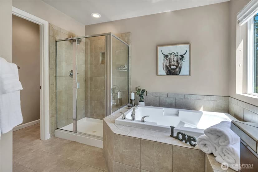 Property photo for 2404 57th Street Se, Auburn photo 26