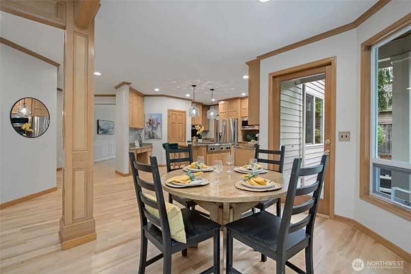Property photo for 26998 Se 22nd Way, Sammamish photo 16