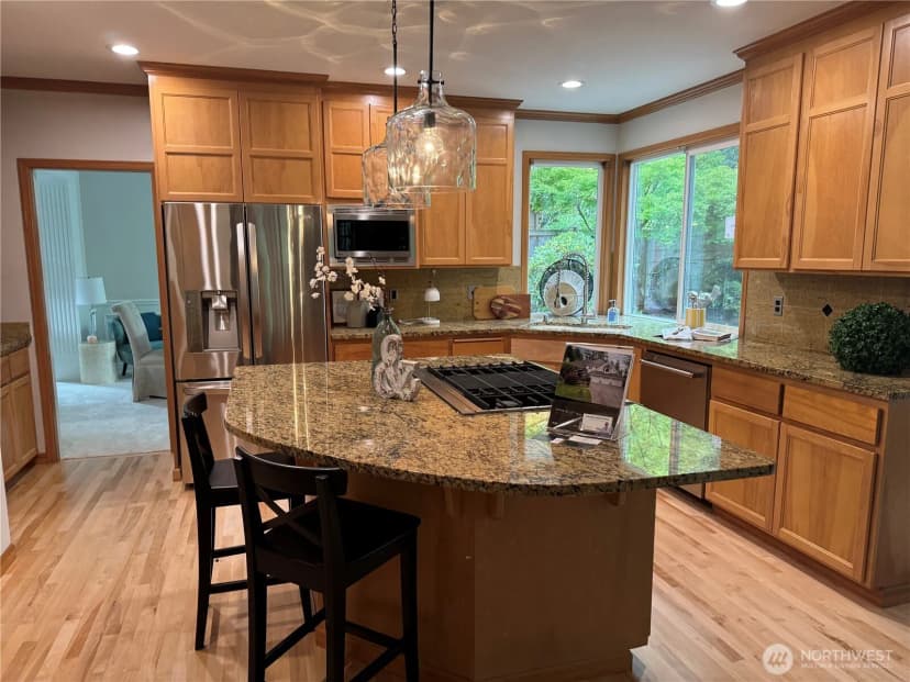 Property photo for 26998 Se 22nd Way, Sammamish photo 13
