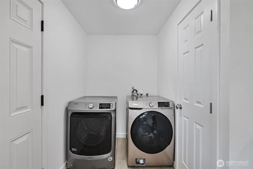 Property photo for 6325 S Eddy Court, Seattle photo 16