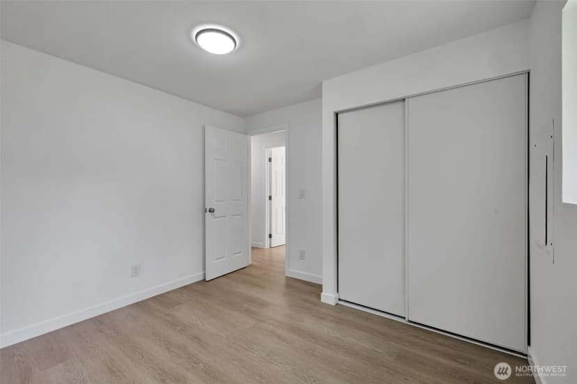 Property photo for 6325 S Eddy Court, Seattle photo 7