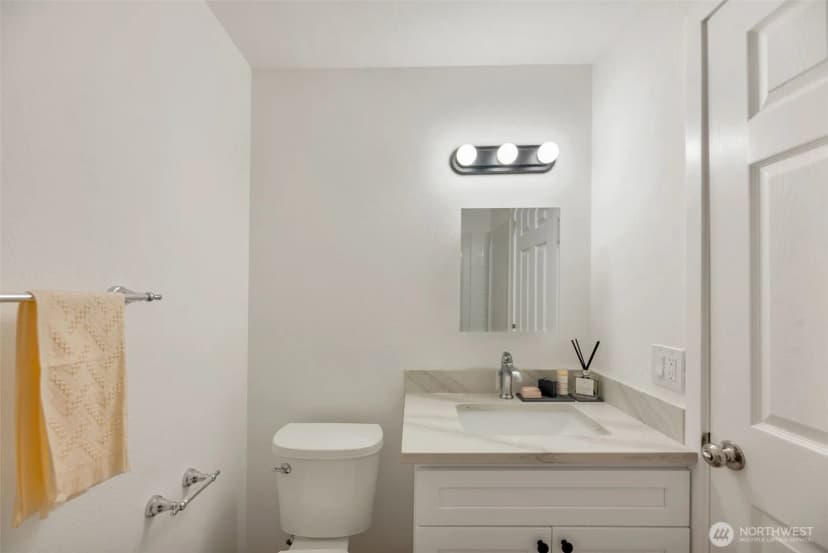 Property photo for 6325 S Eddy Court, Seattle photo 24