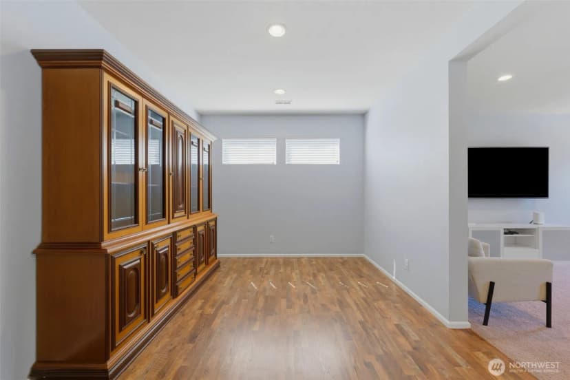 Property photo for 6626 Svea Court Ne, Lacey photo 4