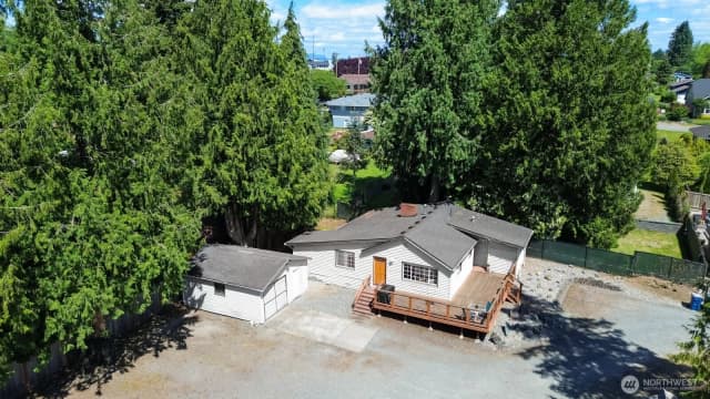 Property photo for 416 Riverview Lane, Snohomish photo 3