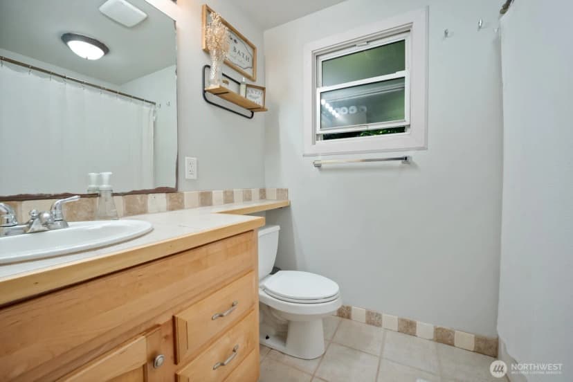 Property photo for 416 Riverview Lane, Snohomish photo 18