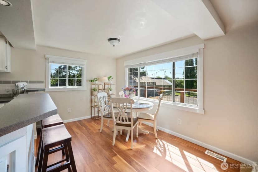 Property photo for 416 Riverview Lane, Snohomish photo 12