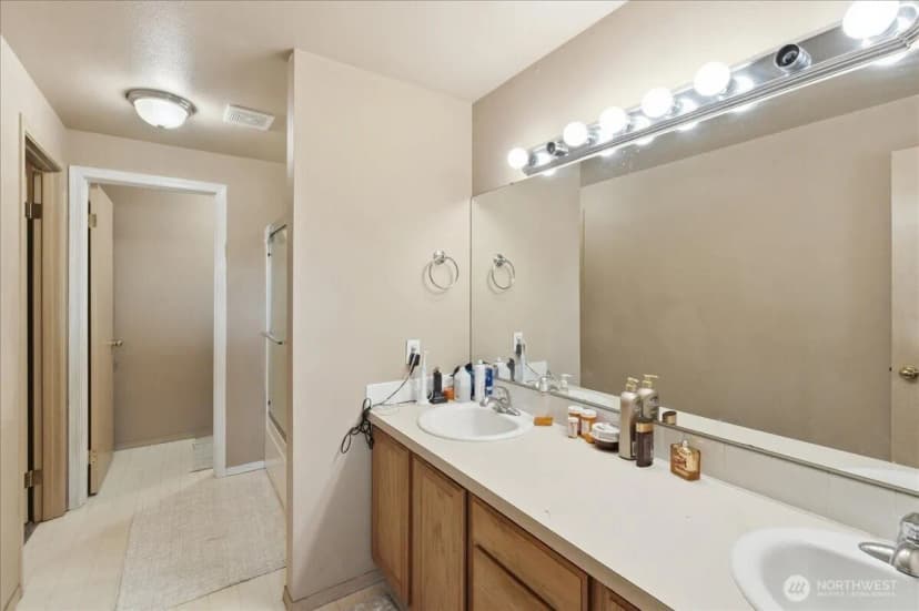 Property photo for 8218 203rd Street Ct E, Spanaway photo 11