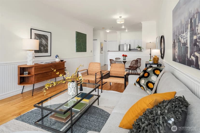 Property photo for 2414 1st Avenue #507, Seattle photo 7