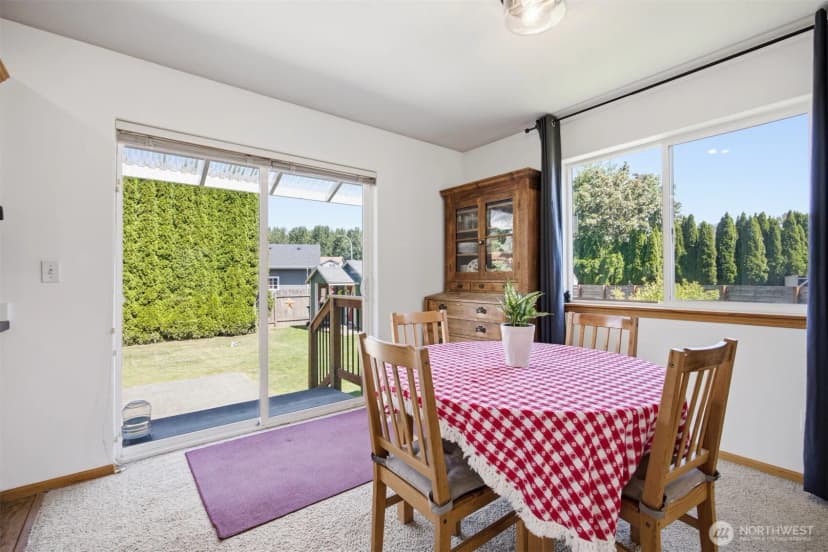 Property photo for 323 Wilson Lane, Sumas photo 16