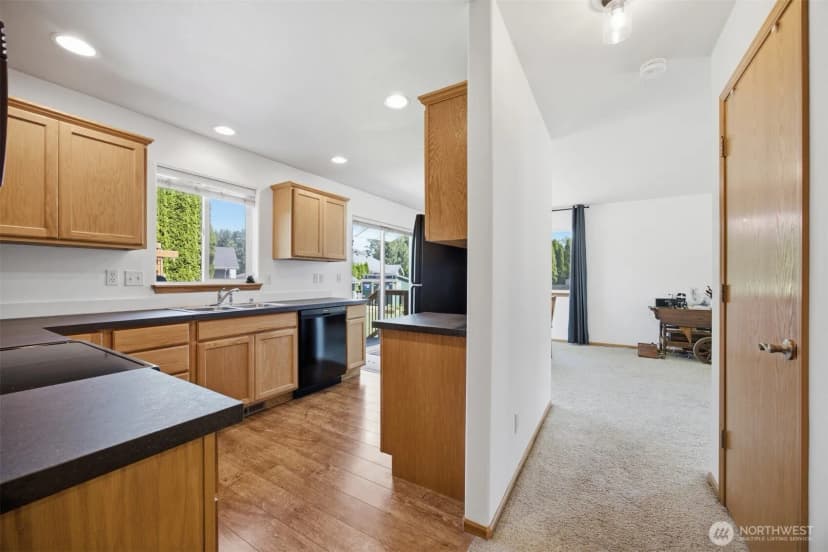 Property photo for 323 Wilson Lane, Sumas photo 15