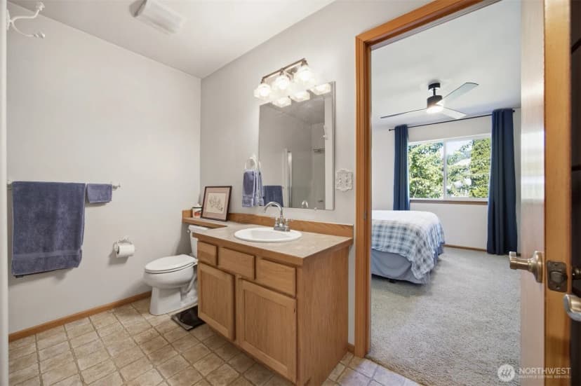 Property photo for 323 Wilson Lane, Sumas photo 23