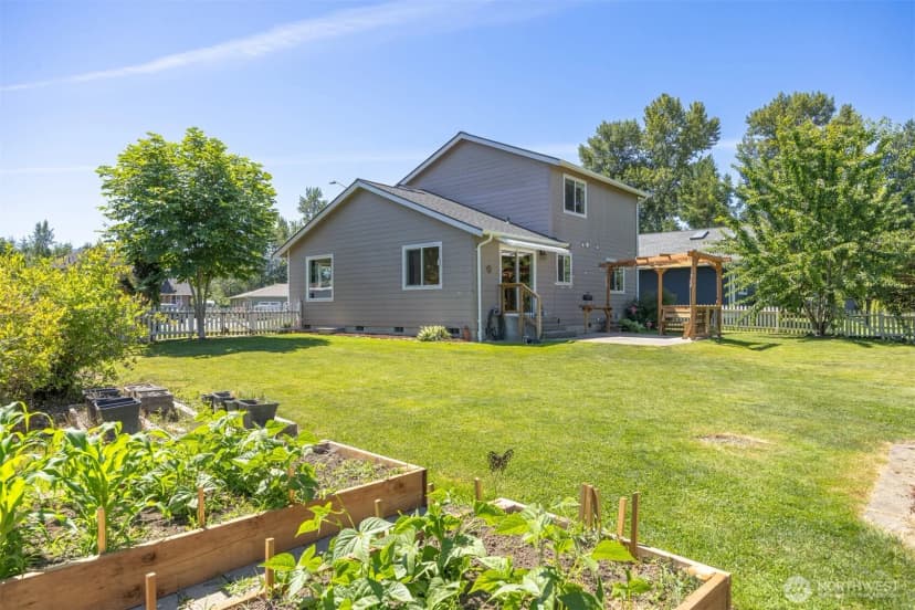 Property photo for 323 Wilson Lane, Sumas photo 40