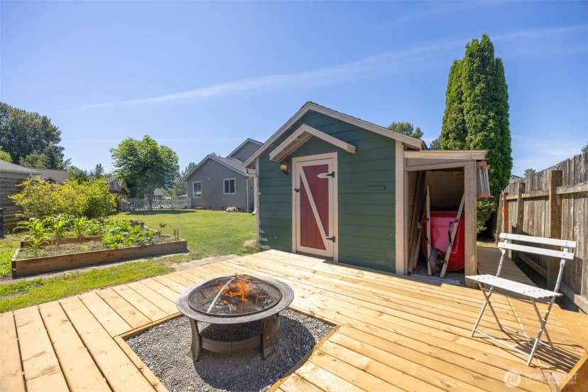 Property photo for 323 Wilson Lane, Sumas photo 35