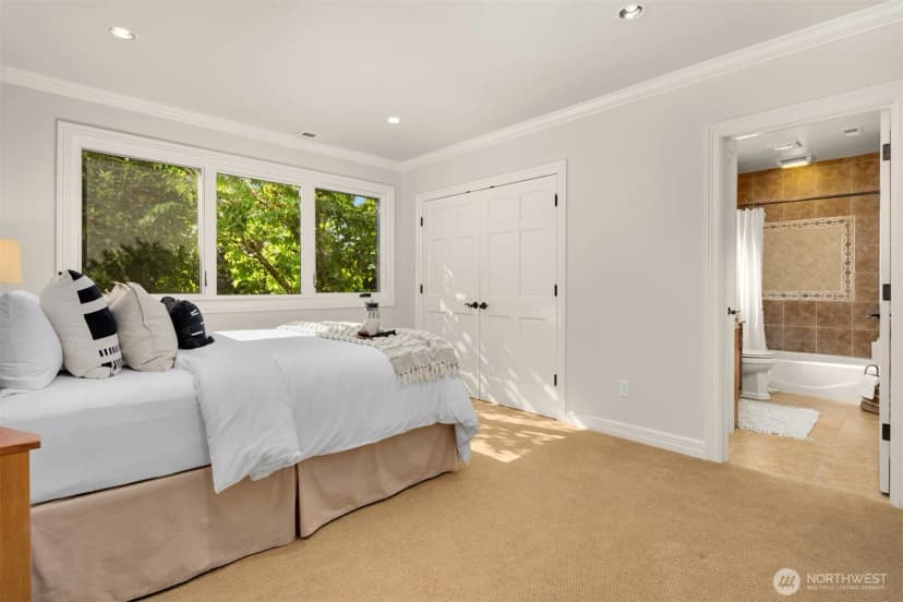 Property photo for 6351 163rd Place Se, Bellevue photo 27