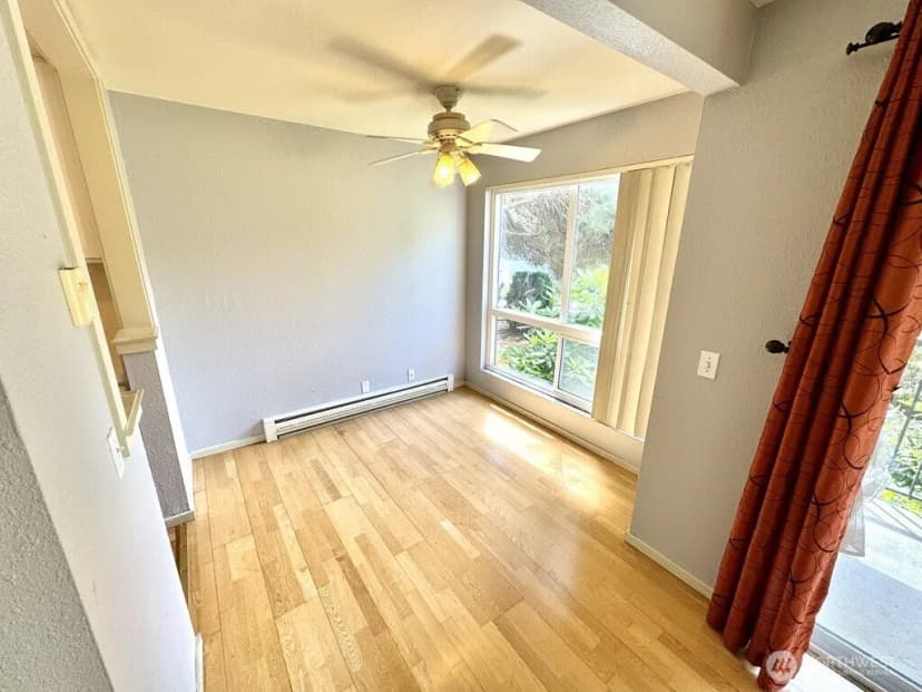 Property photo for 12701 Ne 9th Place #d105, Bellevue photo 8