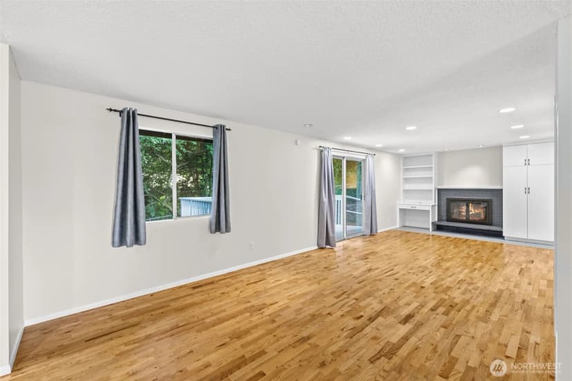 Property photo for 1550 172nd Avenue Ne, Bellevue photo 12
