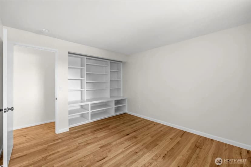 Property photo for 1550 172nd Avenue Ne, Bellevue photo 29
