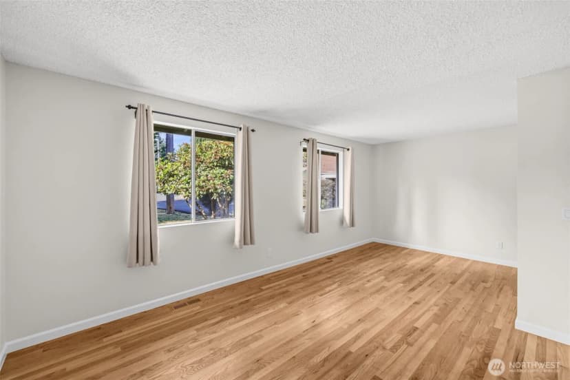 Property photo for 1550 172nd Avenue Ne, Bellevue photo 25