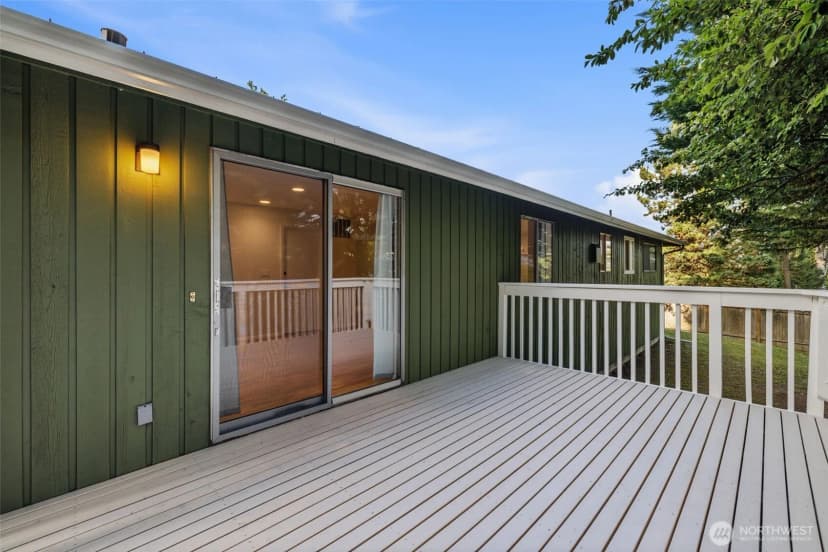 Property photo for 1550 172nd Avenue Ne, Bellevue photo 34